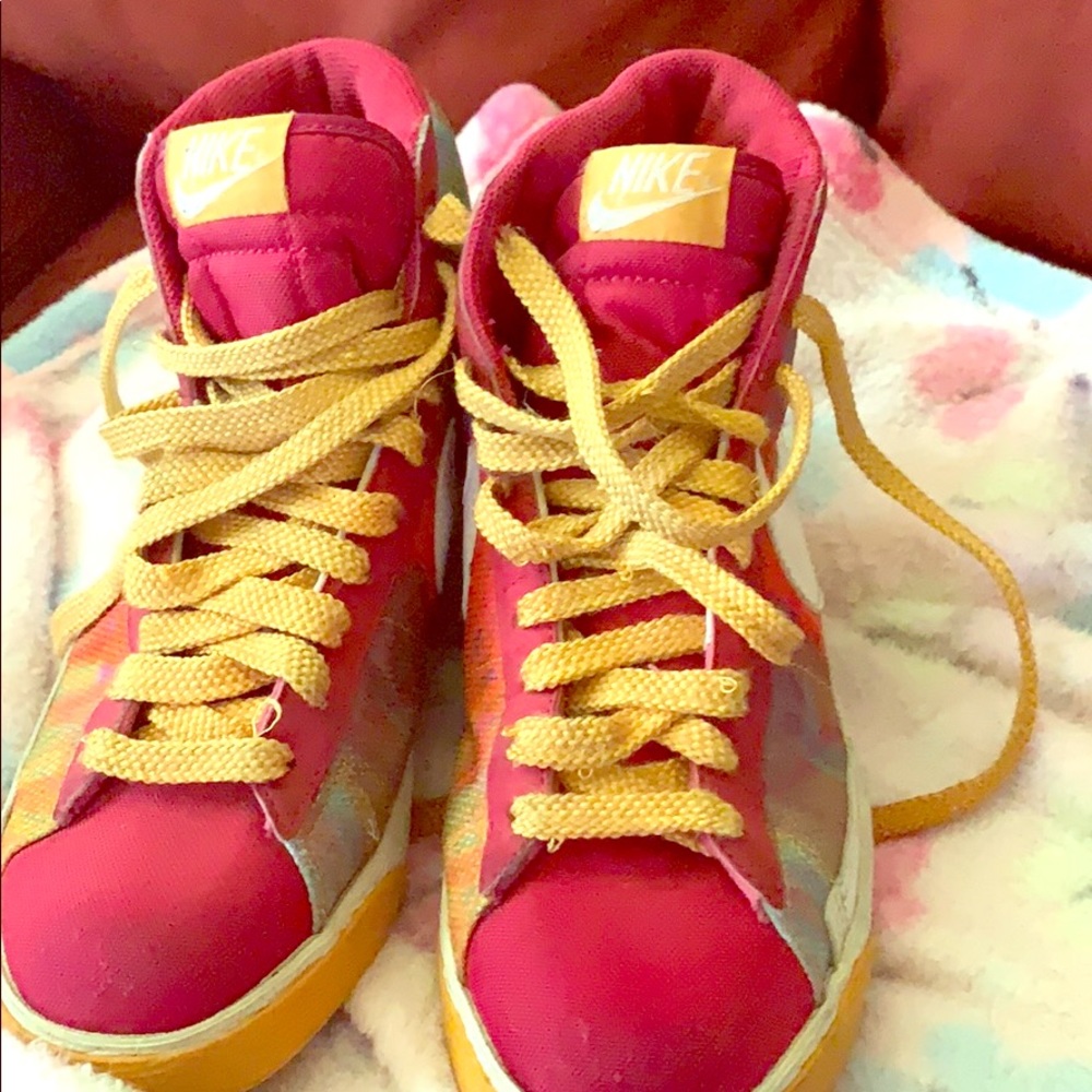 Nike shoes